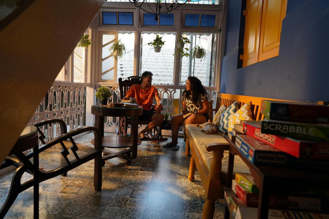 Gosolo Stays Bandra Hostel Mumbai Luaran gambar